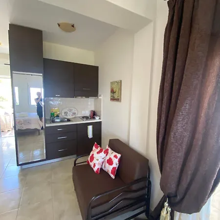 Goldenhill Studios&apartments Aparthotel 4*