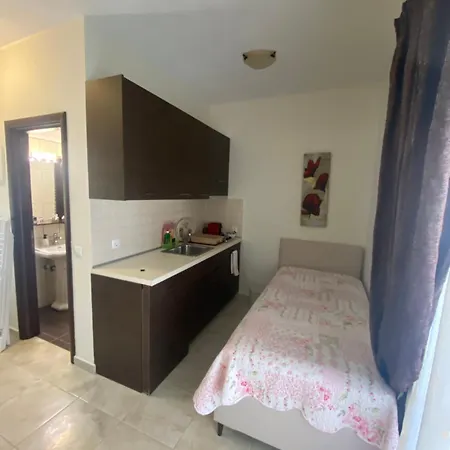 Goldenhill Studios&apartments Skiathos Town