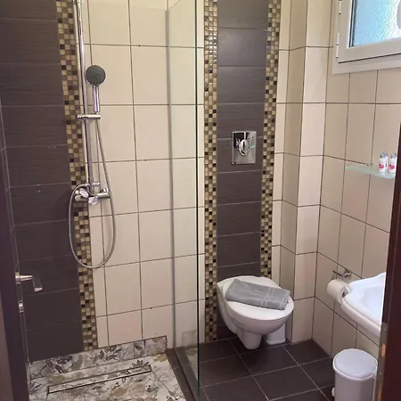 Goldenhill Studios&apartments 4*