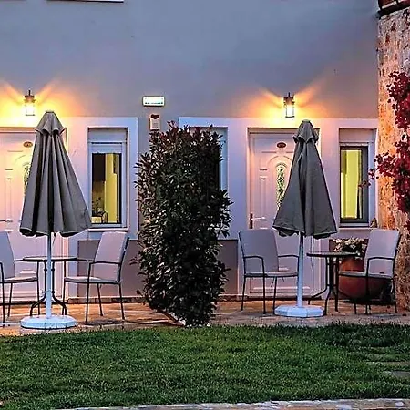 Goldenhill Studios&apartments Skiathos Town