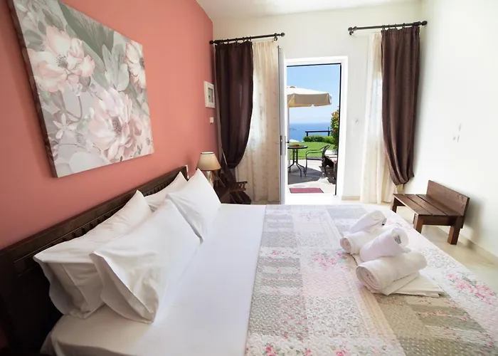 Appart hôtel Goldenhill Studios&apartments 4*