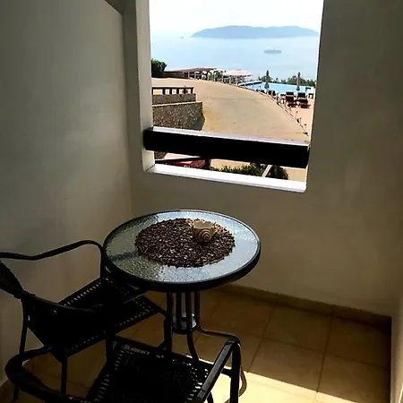 Goldenhill Studios&apartments Skiatos